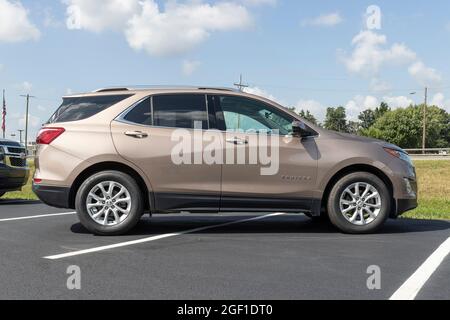 Kokomo - Circa August 2021: Chevrolet Equinox SUV display. Chevy is a Division of General Motors also makes the Suburban, Cruze and Traverse. Stock Photo