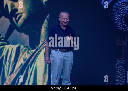 NEW YORK, NY - AUGUST 21: Senate Majority Leader Chuck Schumer speaks during the 'We Love NYC: The Homecoming Concert' at the Great Lawn in Central Park on August 21, 2021 in New York City. Stock Photo