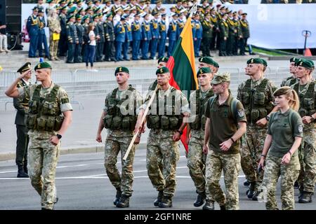 Kyiv, Ukraine. 22nd Aug, 2021. KYIV, UKRAINE - AUGUST 22, 2021: Lithuania armed forces units participate in a rehearsal of military parade on occasion of the Independence Day at Khreschatyk Street in Kyiv (Photo by Aleksandr Gusev/Pacific Press) Credit: Pacific Press Media Production Corp./Alamy Live News