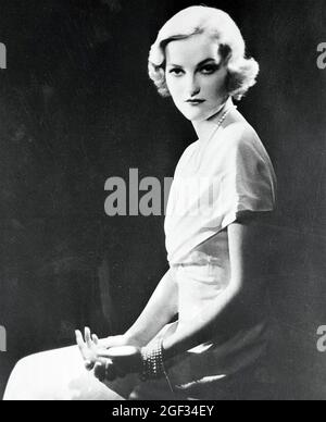 DORIS DUKE (1912-1993) American tobacco heiress, socialite and  philanthropist about 1935 Stock Photo