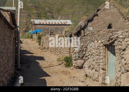Poor houses in Cabanaconde village, Peru Stock Photo