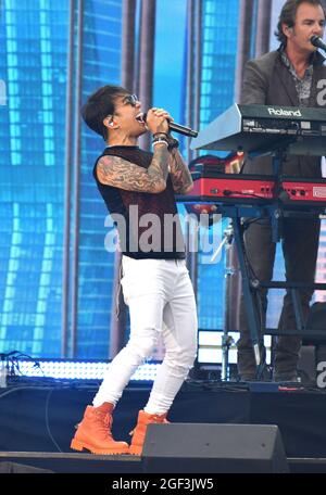 Singer Arnel Pineda of Journey performs onstage during We Love NYC: The Homecoming Concert Produced by NYC, Clive Davis, and Live Nation on August 21, 2021 in New York City. (Photo by John Atashian) Stock Photo