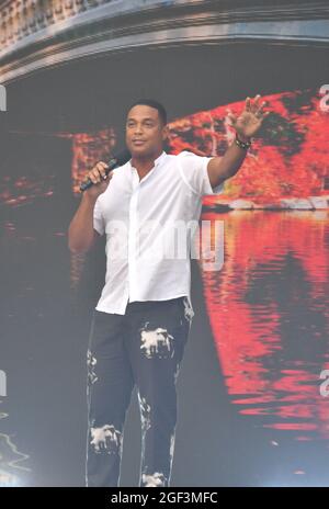 NEW YORK, NEW YORK - AUGUST 21: Don Lemon speaks onstage during We Love NYC: The Homecoming Concert Produced by NYC, Clive Davis, and Live Nation on August 21, 2021 in New York City. (Photo by John Atashian) Stock Photo