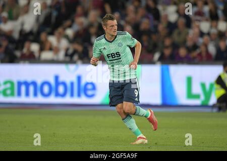 London, UK. 23rd Aug, 2021. 23rd August The London Stadium, Stratford London. Jamie Vardy of Leicester during the West Ham vs Leicester City Premier League match at the London Stadium. Credit: MARTIN DALTON/Alamy Live News Stock Photo