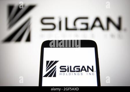 Ukraine. 23rd Aug, 2021. In this photo illustration, Silgan Holdings logo is seen on a smartphone and a pc screen. (Photo by Pavlo Gonchar/SOPA Images/Sipa USA) Credit: Sipa USA/Alamy Live News Stock Photo