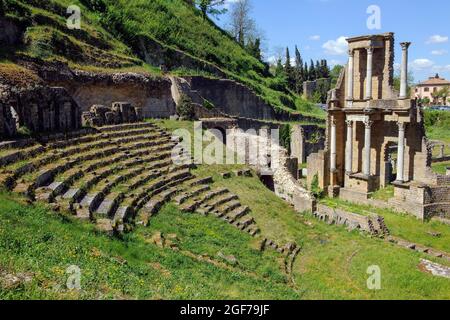 Ruin on a steep slope, near Calhau das Achadas, Madeira, Portugal Stock  Photo - Alamy