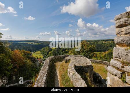 Hohengundelfingen castle ruins, view over the Great Lauter Valley and the Swabian Alb, Gundelfingen-Muensingen, Baden-Wuerttemberg, Germany Stock Photo