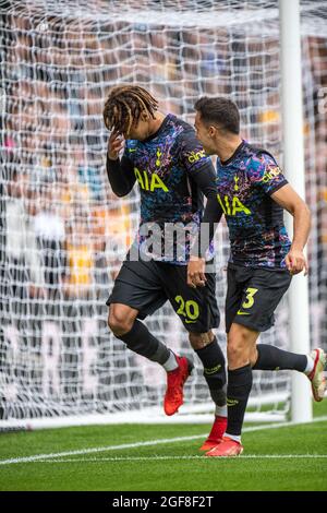 WOLVERHAMPTON ENGLAND AUGUST 22 Dele Alli Of Tottenham Hotspur WOLVERHAMPTON ENGLAND AUGUST 22 Dele Alli Of Tottenham Hotspur