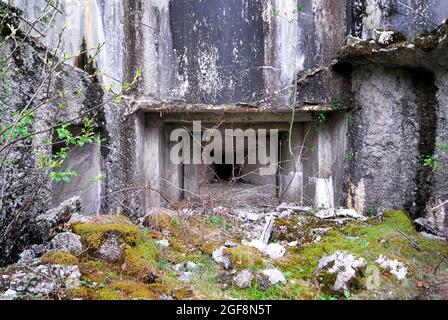 Slovenia. Tolminka valley. Bunker of the  Alpine wall. It was an Italian system of fortifications along the 1851 km of the Italian northern frontier, built in the years preceding WWII from the dictator Benito Mussolini. Stock Photo