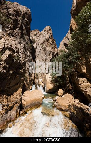 Valley of Zagros mountains, around presumed battle field of 'Persian Gate', Alexander the great, suburb of  Yasuj, Iran, Persia, Western Asia, Asia Stock Photo