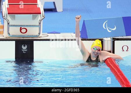 Tokyo, Japan. 25th Aug, 2021. Patterson Lakeisha of Australia celebrates after the Woman's 400m Freestyle S9 final of swimming at the Tokyo 2020 Paralympic Games in Tokyo, Japan, Aug. 25, 2021. Credit: Cai Yang/Xinhua/Alamy Live News