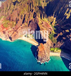 Hawaii Na Pali coast in Kaui, Hawaii. Aerial view of Honopu arch and beach on Kauai island. Stock Photo