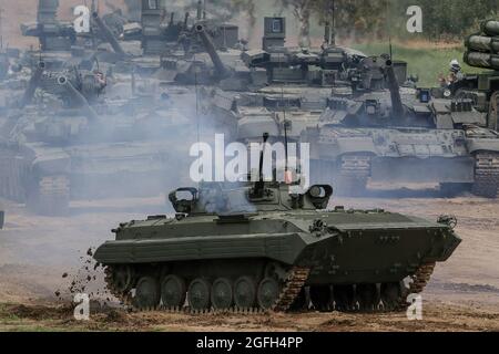 Moscow, Russia. 24th Aug, 2021. Russian Army BMP-2 amphibious infantry fighting vehicle seen during the annual Army Games defense technology international exhibition. The International Army Games is an annual Russian military sports event organized by the Ministry of Defense of Russia. The event, which was first staged in August 2015, involves close to 30 countries taking part in dozens of competitions over two weeks to prove which is the most skilled. Dynamic demonstration is a part of the Army Games public display Credit: SOPA Images Limited/Alamy Live News Stock Photo