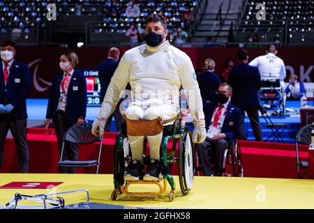 Tokyo, Japan. 26th Aug, 2021. Tokyo Paralympic Games 2020, 26th August: Fencing, Men's Épée Individual, Tokyo, Japan. Quarters: GUISSONE Jovane, Brasil, goes to semifinal Credit: Marco Ciccolella/Alamy Live News Stock Photo