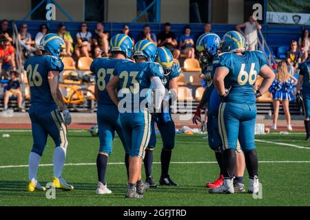 Kiev Ukraine, 15 August 2021, Players in sports uniforms on the field of playing American football. Ukrainian Championship Lvov Lions vs Kiev Capitals Stock Photo