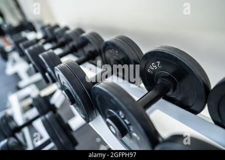 spotr strength training app