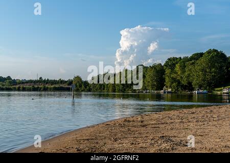 Brandenburg, KY, USA, 26th Aug 2021, Cumulonimbus Clouds are seen to the north of the city with the towering column turning into the notorious anvil formation indicating a thunderstorm is in the forecast, Credit: Brian Koellish/Alamy Live News Stock Photo