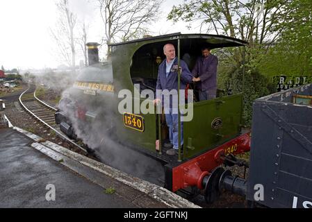 Richard Preston, Chairman of The Great Western Society with driver and fireman on the footplate of GWR loco 1340 "Trojan" at Didcot Railway Centre Stock Photo