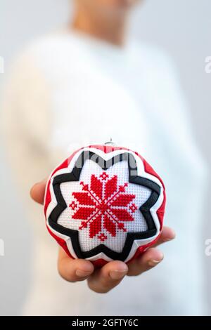 Traditional Folk Cross-stitch Flower Ornament, Fabric in the Hoop