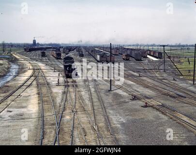 US, American railroads in color 1939 Bensenville yard, general view Stock Photo