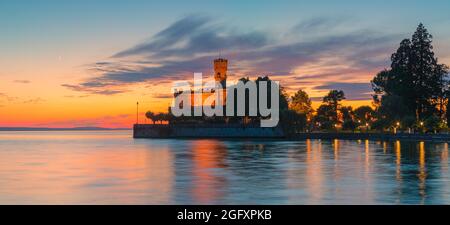 A sunset at Schloss Montfort. The walls of Montfort Castle, a prime landmark of Langenargen with a wonderful and unique location practically in Lake C Stock Photo