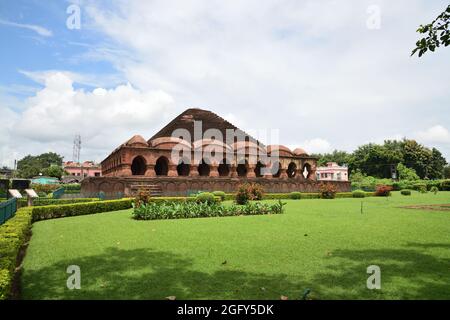 Rasmancha. This Hindu temple was built by Bir Hambir in c.1600 CE. It stands on a raised square (24.5 m x 24.5 m) laterite plinth with a pyramidal sup Stock Photo