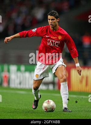 Www. 21st May, 2008. firo Football, Soccer, International May 21, 2008 Champions League Final Moscow, Season 2007/08 Manchester United FC - Chelsea FC London Manchester is Champions League winner 2008 Cristiano Ronaldo, ManU, individual action, copyright by firo sportphoto: Our terms and conditions apply, can be viewed at www.firosportphoto.de Pfefferackerstr. 2a 45894 G elsenkirchen www.firosportphoto.de mail@firosportphoto.de (V olksbank B ochum W itten) BLZ .: 430 601 29 Kt. Nr .: 341 117 100 Tel: 0209 - 9304402 Fax: 0209 - 9304443 Credit: dpa/Alamy Live News Stock Photo
