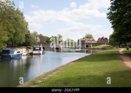 Abingdon, Oxfordshire, UK 05 14 2020 The River Thames and Abingdon Bridge in Oxfordshire, UK Stock Photo