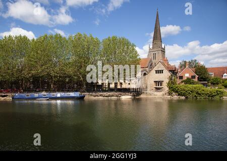 Abingdon, Oxfordshire, UK 05 14 2020 Views of The Thames River in Abingdon, Oxfordshire, UK Stock Photo