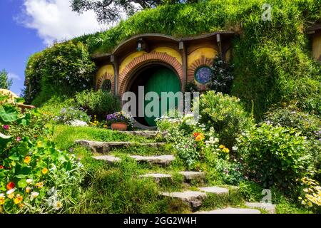 Bilbo Baggins Hobbit Hole Home On The Hobbiton Movie Set For The Lord Of The Rings Movie Trilogy In Matamata New Zealand A Tourist Attraction