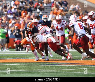 August 28, 2021: Illinois Fighting Illini quarterback Brandon Peters (18)  in action during the NCAA football game between Illinois Fighting Illini vs  Nebraska Cornhuskers at Memorial Stadium in Champaign, Illinois. Dean  Reid/CSM/Sipa