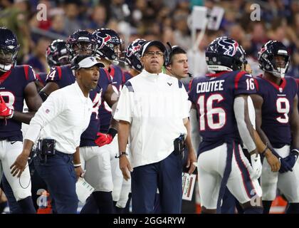 August 28, 2021: Houston Texans wide receiver Nico Collins (12) scores on  an 11-yard pass from quarterback Davis Mills (10) during an NFL preseason  game between the Houston Texans and the Tampa