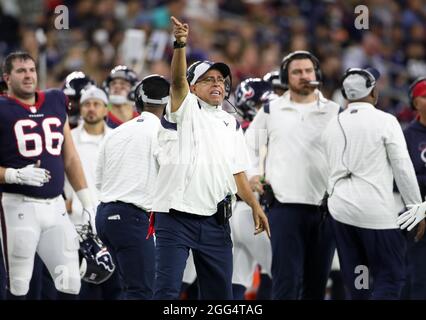 August 28, 2021: Houston Texans wide receiver Nico Collins (12) scores on  an 11-yard pass from quarterback Davis Mills (10) during an NFL preseason  game between the Houston Texans and the Tampa