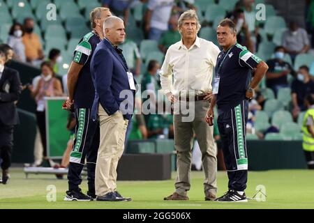 Seville, Spain. 28th Aug, 2021. Manuel Pellegrini of Real Betis during the La Liga Santader match between Real Betis Balompie and Real Madrid CF at Benito Villamarin in Seville, Spain, on August 28, 2021. (Credit: Jose Luis Contreras) Credit: DAX Images/Alamy Live News Stock Photo