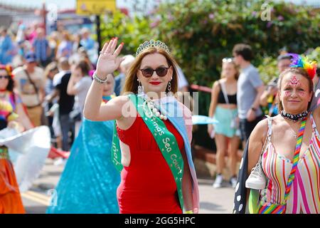 Hastings, East Sussex, UK. 29 August, 2021. The Pride parade 2021 returns to the seaside town of Hastings in East Sussex on the Bank holiday Sunday with the theme of Back to to the 80’s. Photo Credit: Paul Lawrenson /Alamy Live News Stock Photo