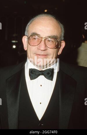 **FILE PHOTO** Ed Asner Has Passed Away. BEVERLY HILLS, CA - MARCH 13: Actor Ed Asner at the 34th Annual Director's Guild of America Awards on March 13, 1982 at the Beverly Hilton Hotel in Beverly Hills, California Credit: Ralph Dominguez/MediaPunch Stock Photo