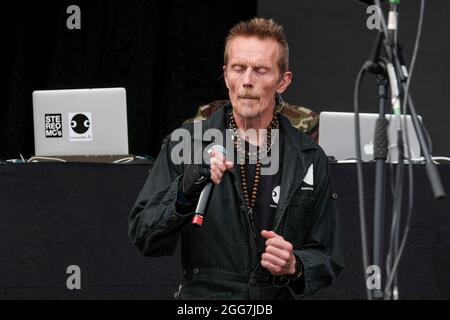 Portsmouth, UK. 28th Aug, 2021. Vocalist Rob Birch of Stereo MCs Hip hop group performs live on stage at the Victorious Festival. (Photo by Dawn Fletcher-Park/SOPA Images/Sipa USA) Credit: Sipa USA/Alamy Live News Stock Photo