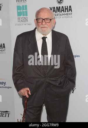 Los Angeles, USA. 22nd Aug, 2014. Ed Asner attends The 3rd Annual Beyond Hunger Gala held at the Montage Beverly Hills in Los Angeles, CA on August 22nd, 2014. (Photo by Adam Orchon/Sipa USA) Credit: Sipa USA/Alamy Live News Stock Photo