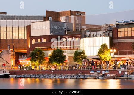 A warm summers evening on the Thames riverside at Kingston upon Thames Stock Photo