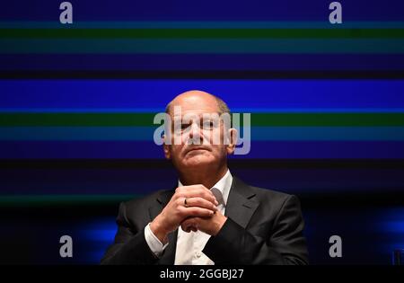 Potsdam, Germany. 30th Aug, 2021. Olaf Scholz (SPD), candidate for Federal Chancellor, takes part in the discussion round of the Märkische Allgemeine Zeitung. Credit: Britta Pedersen/dpa-Zentralbild/dpa/Alamy Live News Stock Photo