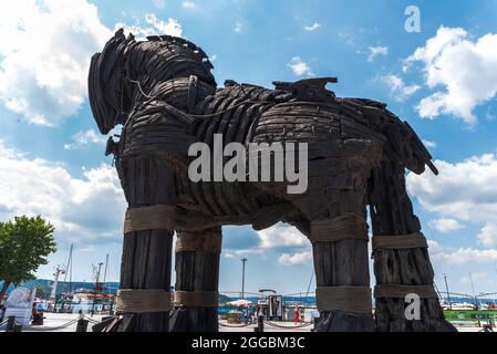 The wooden horse of Troy, the original trojan horse used in the movie Troy, standing in Canakkale shore Stock Photo