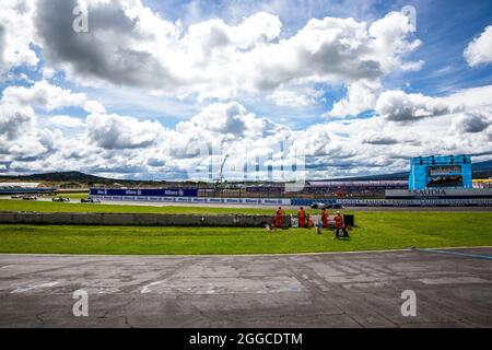 Puebla, Mexico - 19 June, 2021: Autodromo Miguel E. Abed, AIMA, CBMM Niobium Puebla E-Prix. Race traffic at Turn 05. At CBMM Niobium Puebla E-Prix. Stock Photo