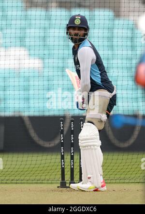 Rahul Dravid Virat Kohli | Rahul Dravid works on Virat Kohli's batting as  Team India sweat hard ahead of South Africa series - See pics | Cricket News