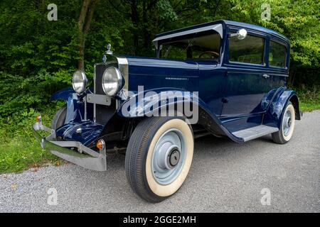 Oldtimer Chevrolet International Serie AC built in 1929, 3 gears, 3.180 ccm capacity, 6 cylinders, 46 hp at 2400 RPM, 1100 kg weight, front left Stock Photo