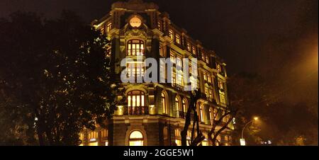 Zara store at heritage-listed 110-year old Ismail Building in South Mumbai spans a total area of 51,300 sq ft, Mumbai, India Stock Photo