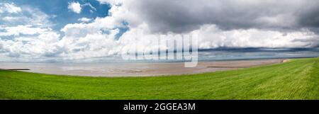 Panorama photo of the Wurster North Sea coast between Dorum-Neufeld and Wremen at low tide, Lower Saxony, Lower Saxony Wadden Sea National Park Stock Photo