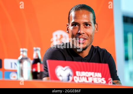 ZEIST, NETHERLANDS - AUGUST 31: KNVB Logo during the Netherlands Press  Conference at KNVB Campus on August 31, 2021 in Zeist, Netherlands (Photo  by Jeroen Meuwsen/Orange Pictures Stock Photo - Alamy