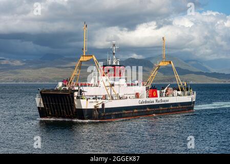 The ferry Loch Fyne operated by Caledonian MacBrayne (CalMac) links Mallaig on the Scottish mainland with Armadale on the Isle of Skye. Stock Photo