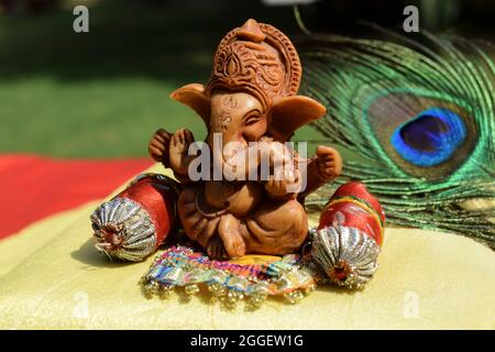 Ganesh chaturti photos hi-res stock photography and images - Alamy