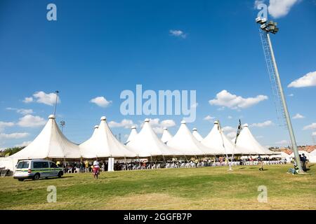 JOHANNESBURG, SOUTH AFRICA - Aug 10, 2021: A large white tent used for outdoor events Stock Photo